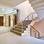Hotel Vanson Delite - New Delhi Railway Station
